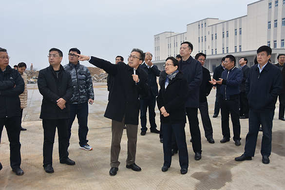 鎮(zhèn)江市市長朱曉明一行赴匯鴻冷鏈公司考察調(diào)研